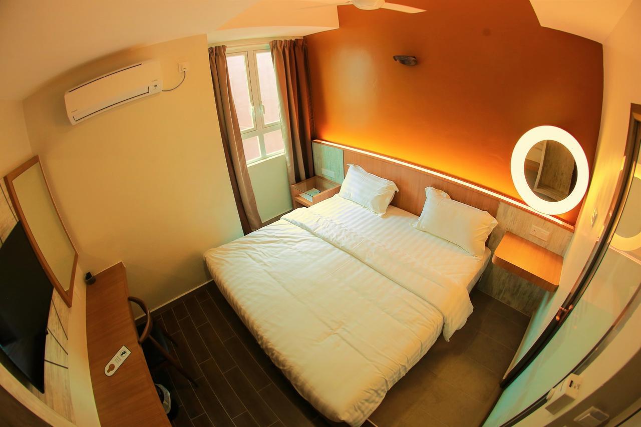 Pantai Regal Boutique Hotel Куантан Екстер'єр фото